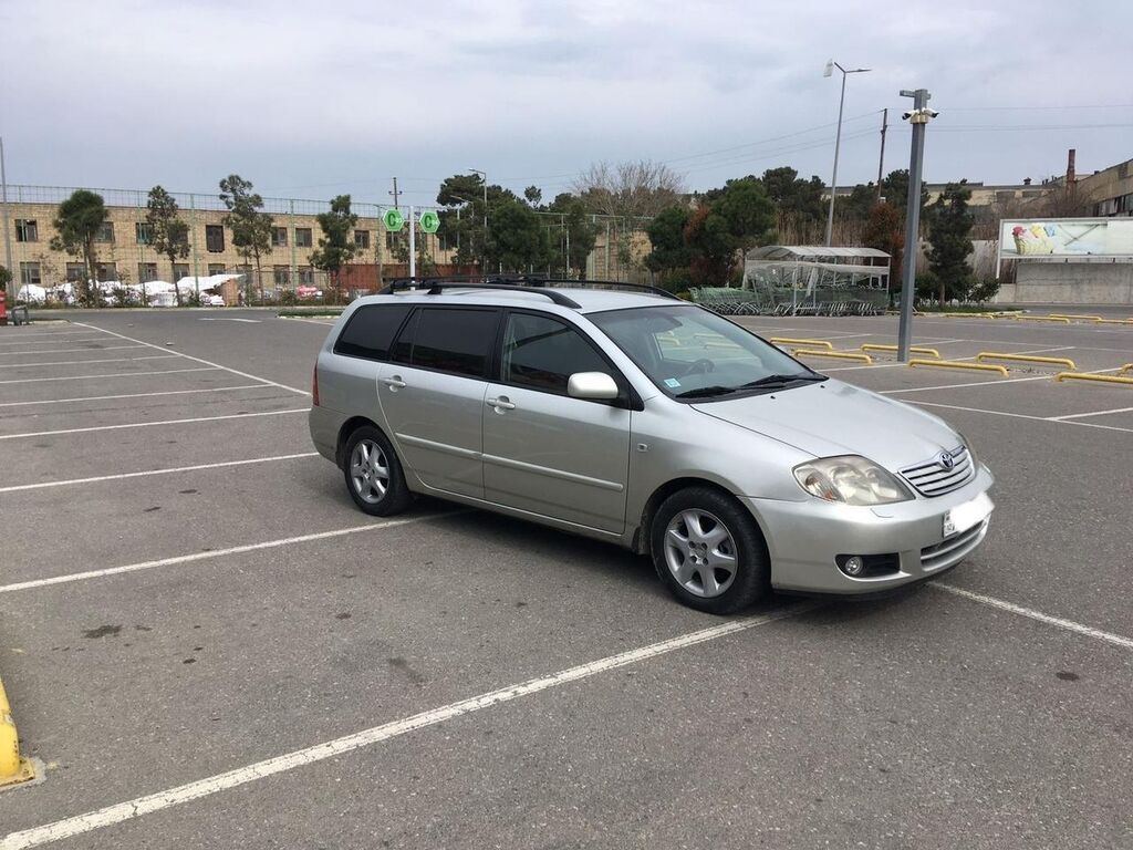 Toyota Corolla: 1.4 l | 2006 il