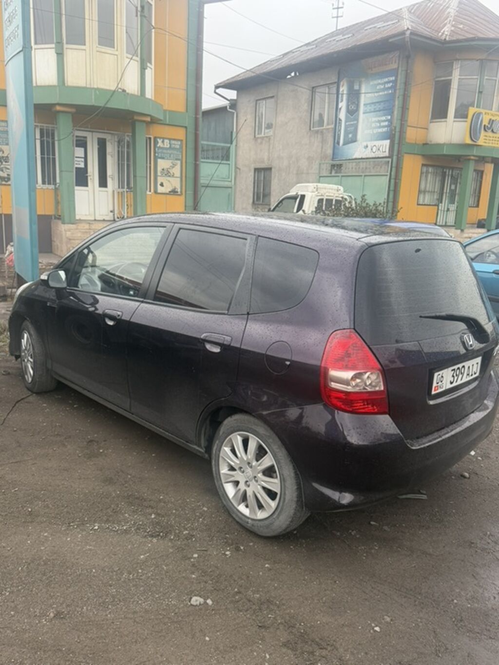 Honda Jazz: 2008 г., 1.4 л, Автомат, Бензин, Хэтчбэк: фото 2