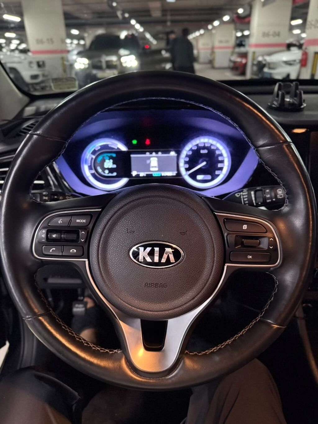 Kia Niro: 2019 г., Автомат, Гибрид, Кроссовер: фото 4