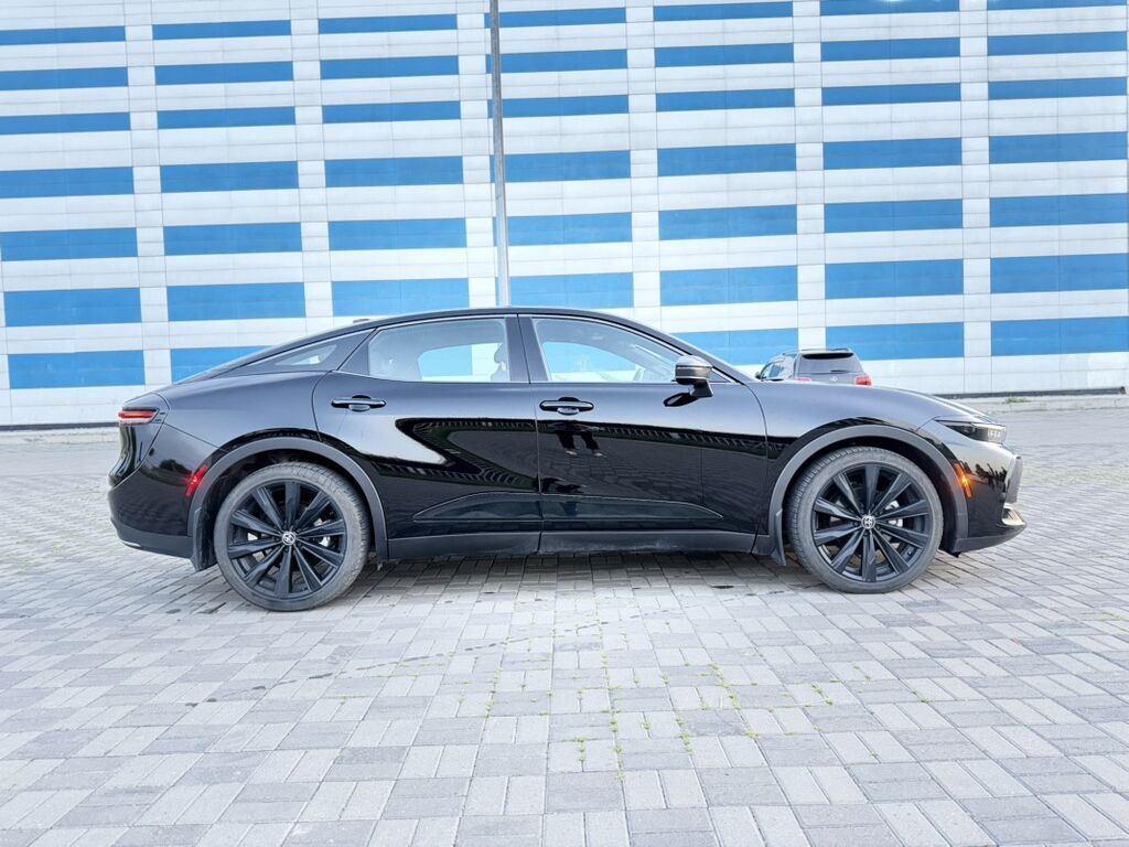 Toyota Crown: 2025 г., 2.5 л, Вариатор, Гибрид, Кроссовер: фото 4