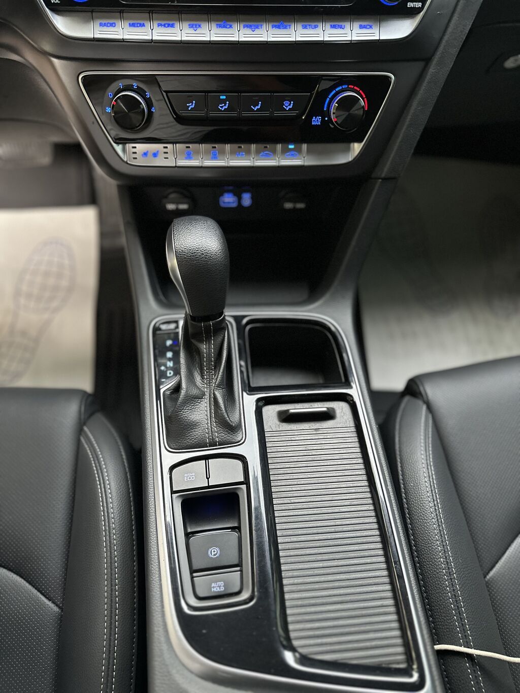 Hyundai Sonata: 2021 г., 2 л, Автомат, Газ, Седан: фото 7