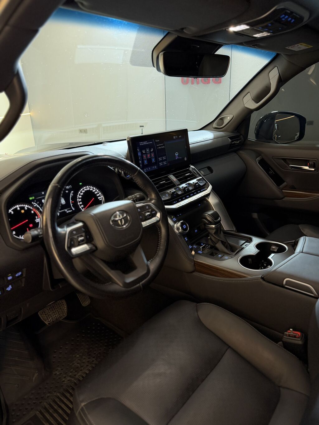 Toyota Land Cruiser: 2022 г., 3.5 л, Автомат, Бензин, Внедорожник: фото 7