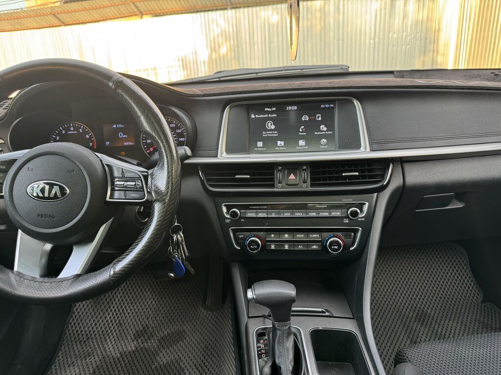 Kia Optima: 2019 г., 2.4 л, Автомат, Бензин, Седан: фото 2