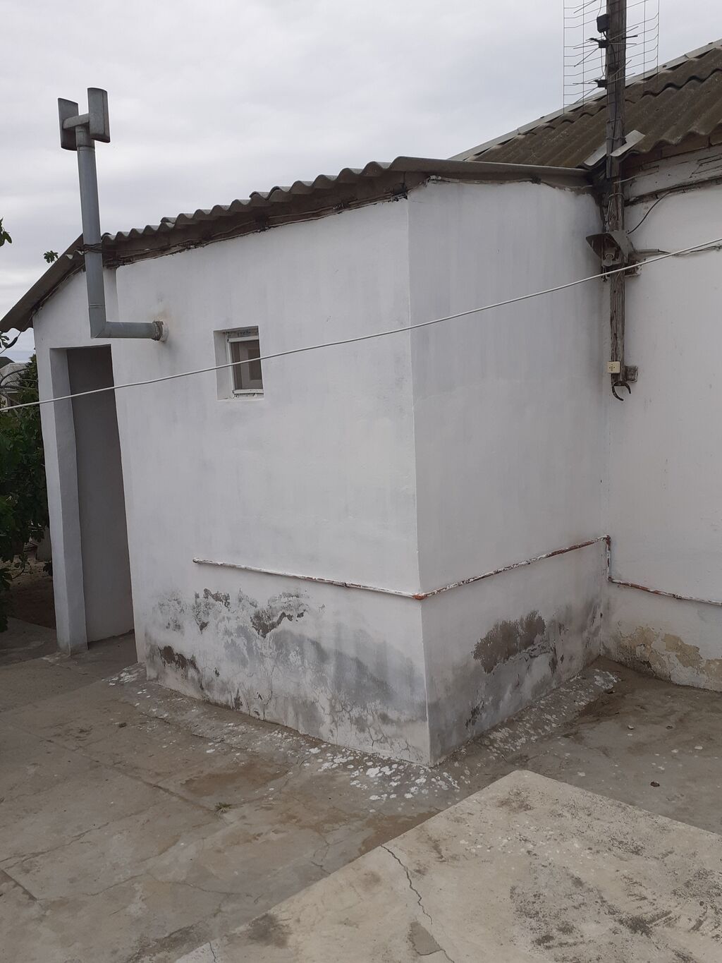Saray, 90 kv. m, 3 otaqlı, Artezian quyusu, İnternet, Telefon