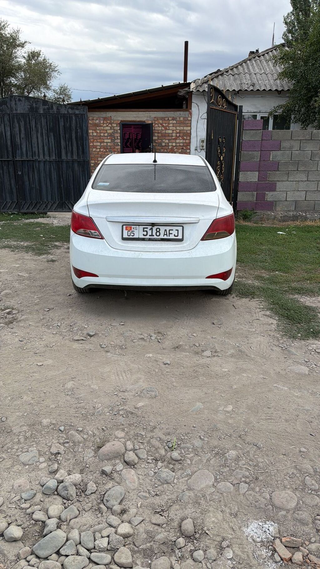 Hyundai Solaris: 2016 г., 1.6 л, Автомат, Бензин, Седан: фото 2