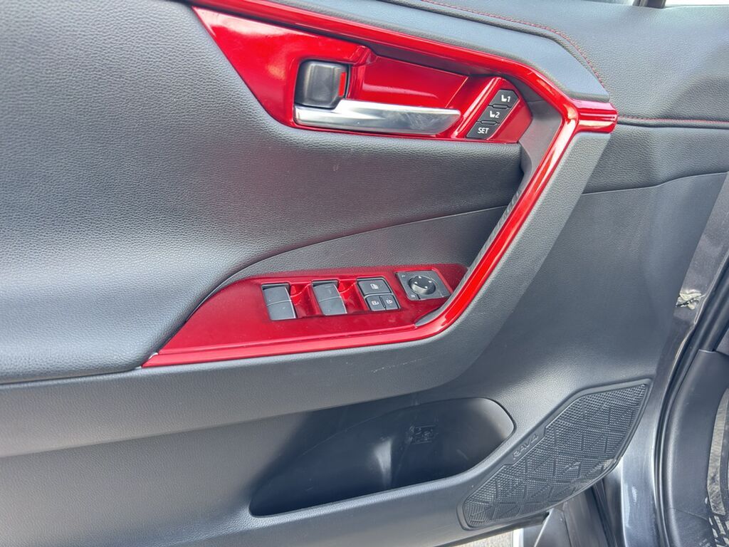 Toyota RAV4: 2021 г., 2.5 л, Автомат, Электромобиль, Кроссовер: фото 6