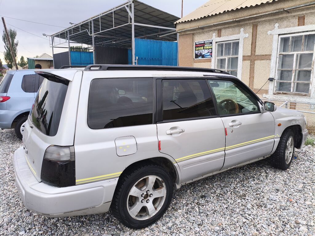Subaru Forester: 1999 г., 0.2 л, Автомат, Бензин, Универсал: фото 3