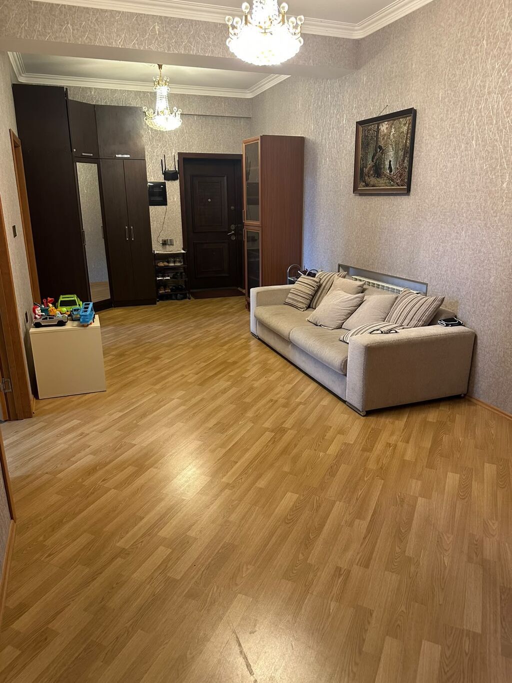 Bakıxanov qəs., 3 otaqlı, Yeni tikili, m. Neftçilər, 126 kv. m