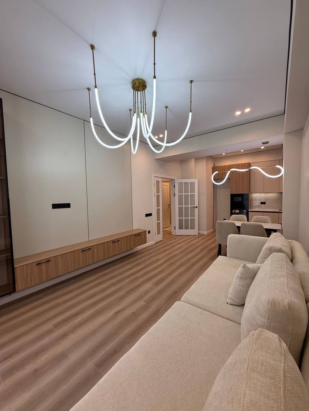 2 комнаты, 63 м², Южная Магистраль Элитка, 10 этаж, Дизайнерский ремонт: фото 6