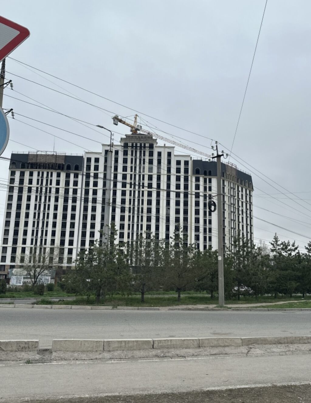 3 комнаты, 105 м², Ак-Орго ж/м Элитка, 7 этаж, ПСО (под самоотделку): фото 3