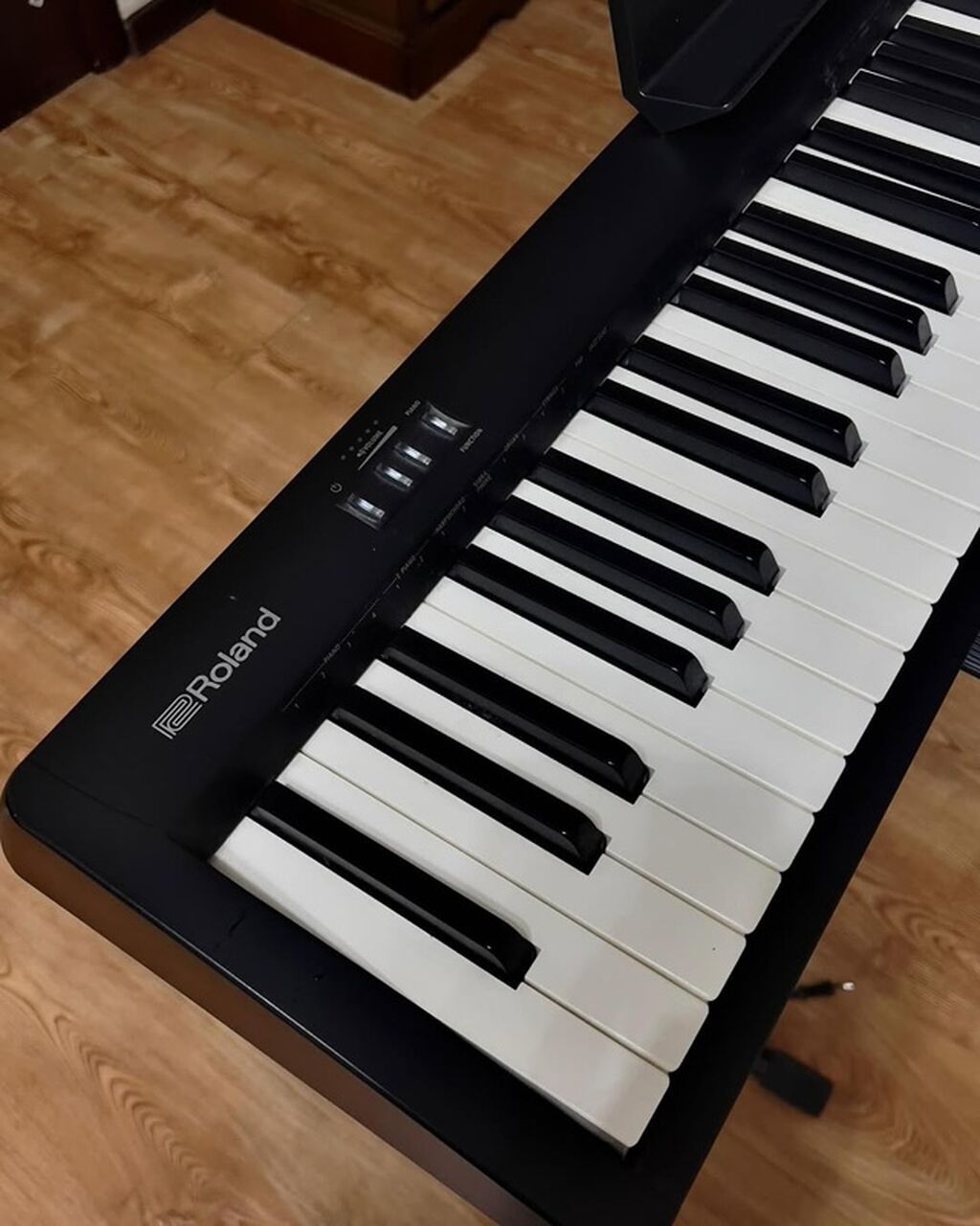 Цифровое пианино Roland FP-10, 88 клавиш: фото 2