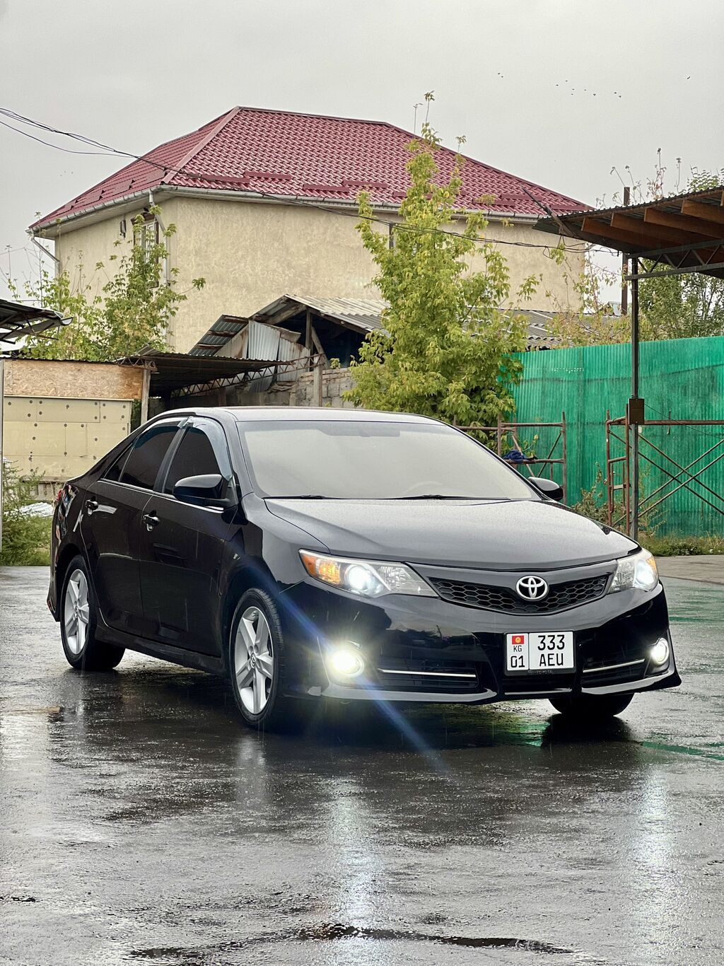 Toyota Camry: 2014 г., 2.5 л, Автомат, Бензин, Седан: фото 2