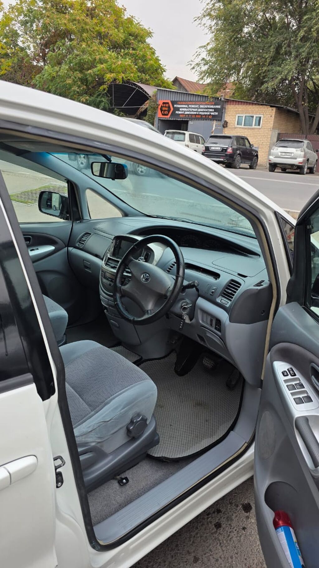 Toyota Estima: 2000 г., 3 л, Автомат, Бензин, Минивэн: фото 5
