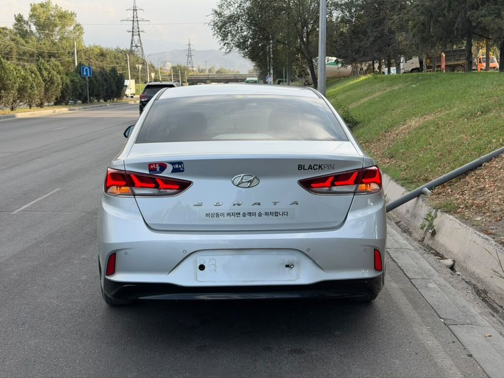 Hyundai Sonata: 2021 г., 2 л, Автомат, Газ, Седан: фото 5
