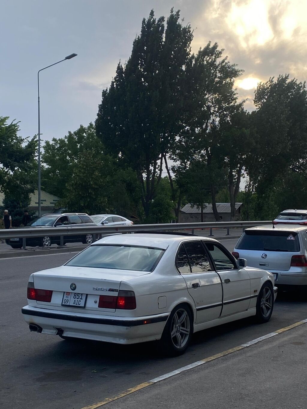BMW 5 series: 1991 г., 2.5 л, Механика, Бензин, Седан: фото 3