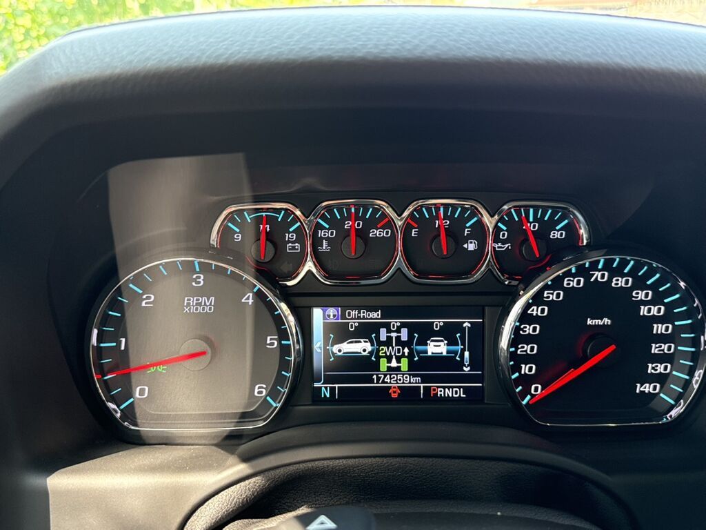 Chevrolet Suburban: 2020 г., 5.3 л, Автомат, Бензин, Внедорожник: фото 4