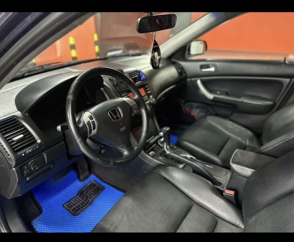 Honda Accord: 2003 г., 0.2 л, Автомат, Газ, Седан: фото 5
