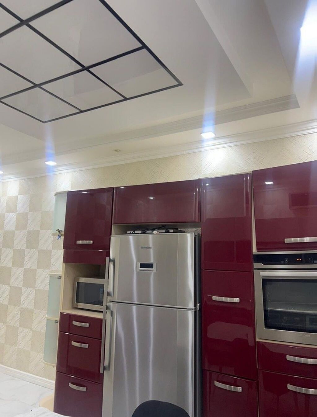 2 otaqlı, Yeni tikili, 106 kv. m