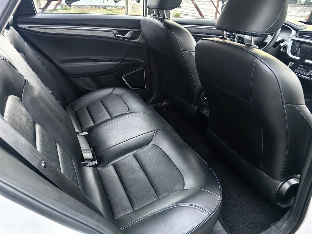 Geely : 2023 г., Автомат, Электромобиль, Седан: фото 6