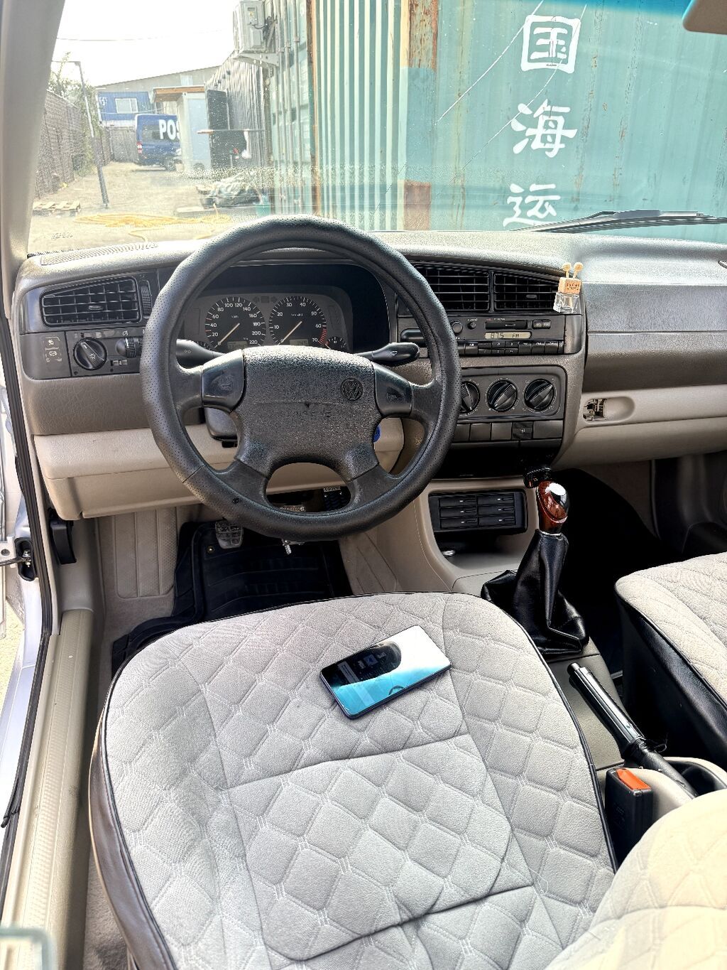 Volkswagen Vento: 1997 г., 1.8 л, Механика, Бензин, Седан: фото 7