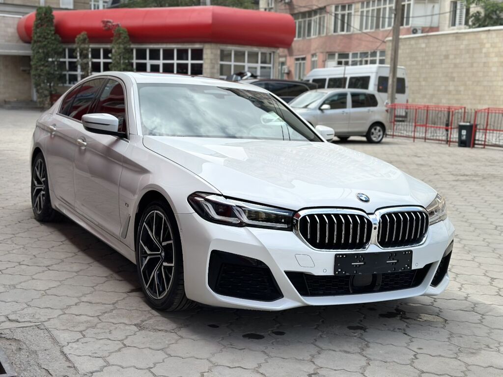 BMW 5 series: 2023 г., 2 л, Автомат, Бензин, Седан: фото 3