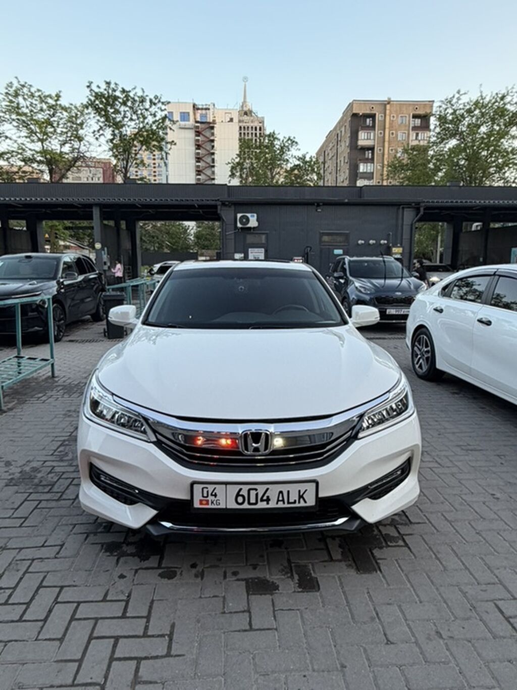 Honda Accord: 2017 г., 2.4 л, Вариатор, Бензин, Седан: фото 4