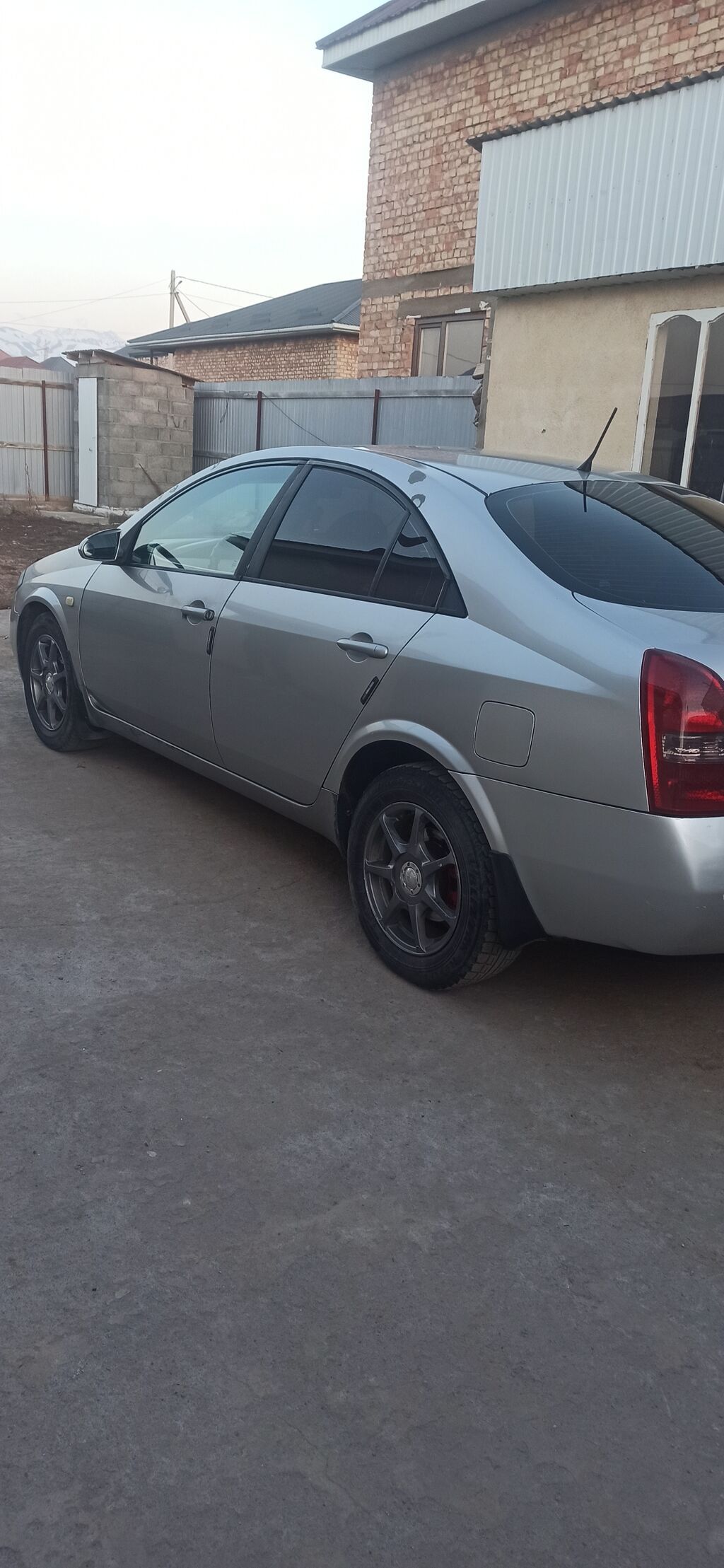 Nissan Primera: 2002 г., 2 л, Механика, Бензин, Седан: фото 6