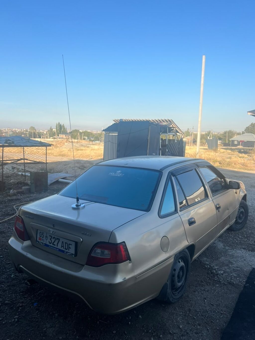 Daewoo Nexia: 2010 г., 1.5 л, Механика, Бензин, Седан: фото 3