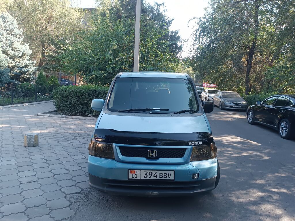 Honda Stepwgn: 2002 г., 2 л, Автомат, Газ, Минивэн: фото 2