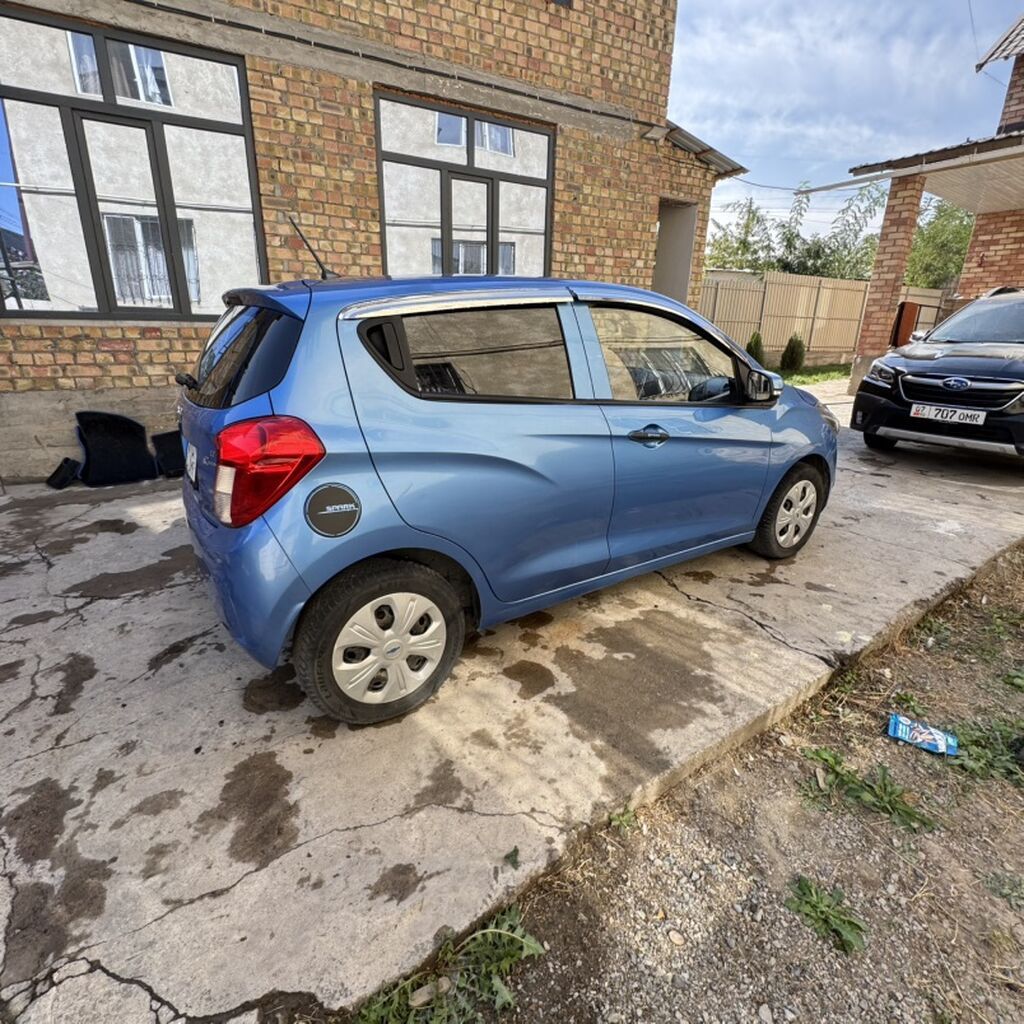 Chevrolet Spark: 2016 г., 1 л, Автомат, Бензин, Хэтчбэк: фото 6