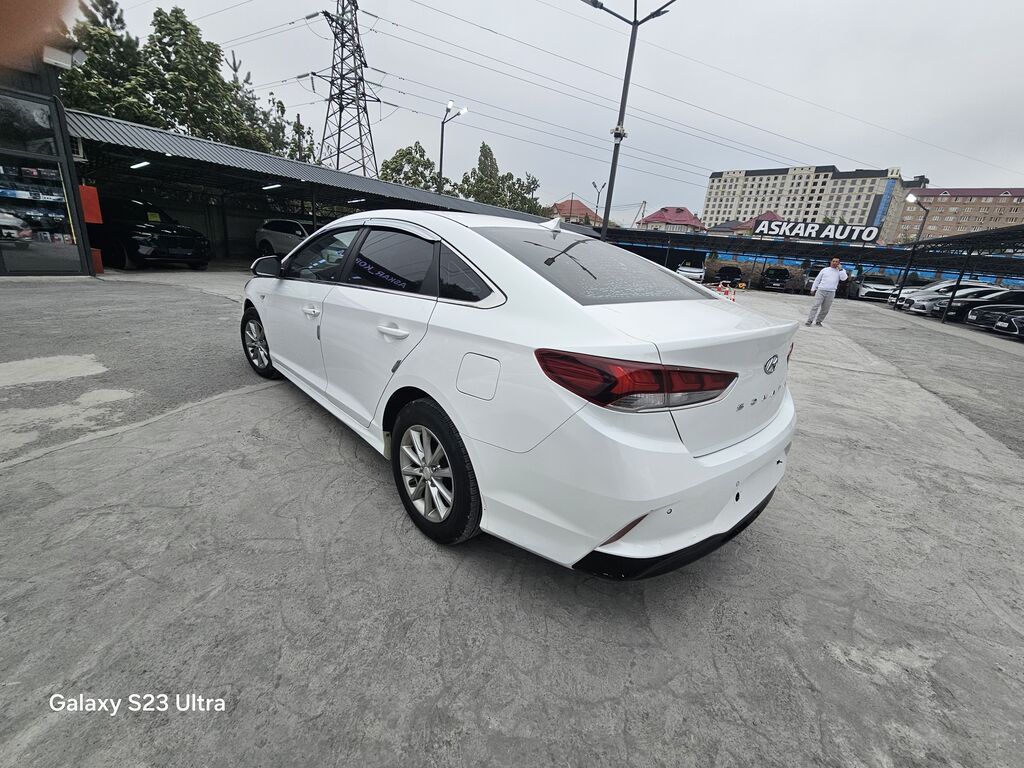 Hyundai Solaris: 2020 г., 2 л, Автомат, Газ, Седан: фото 4