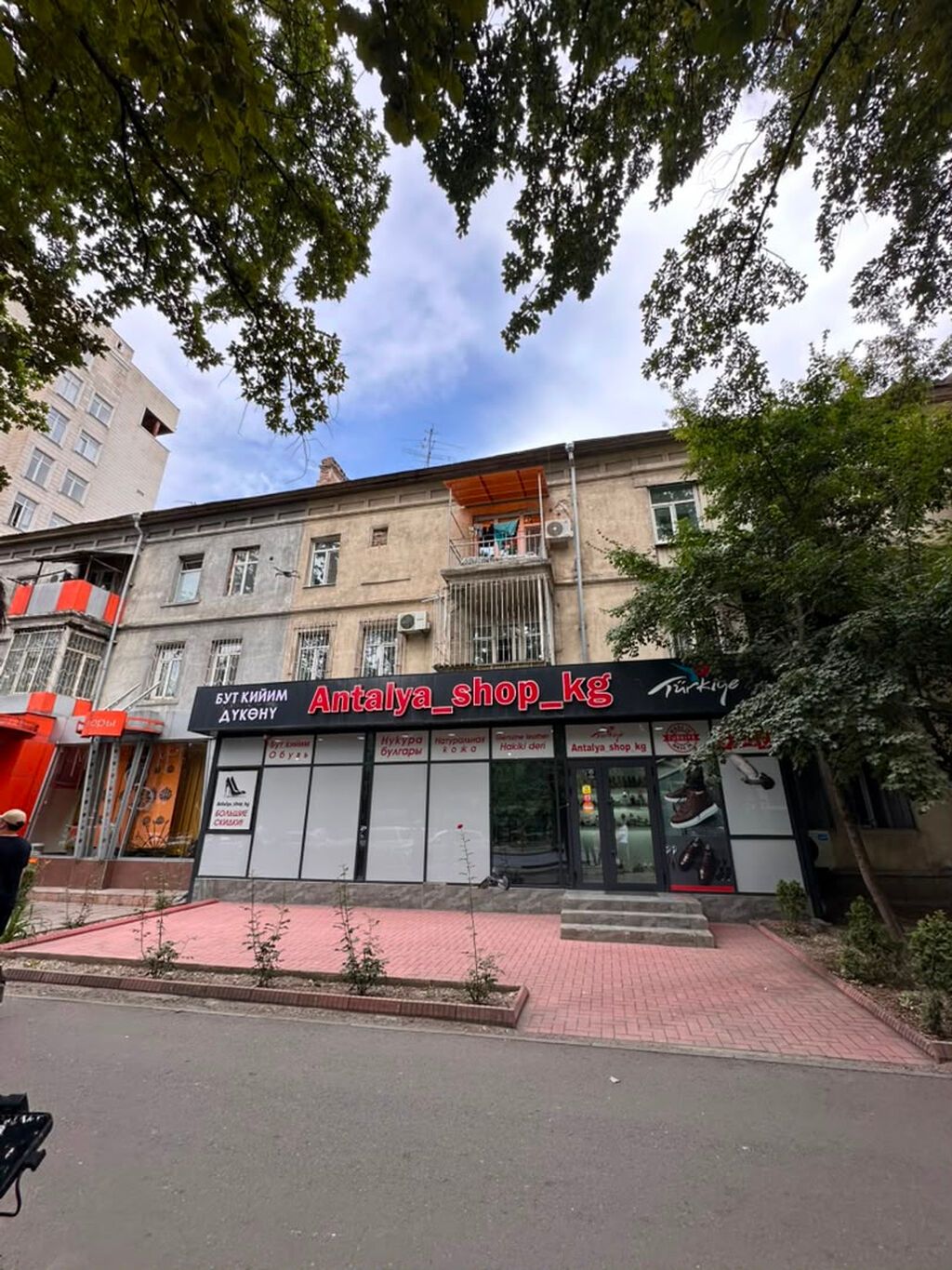 Продажа магазинов В жилом доме, 80 м², Свежий ремонт, Отдельный вход, 1 этаж: фото 7