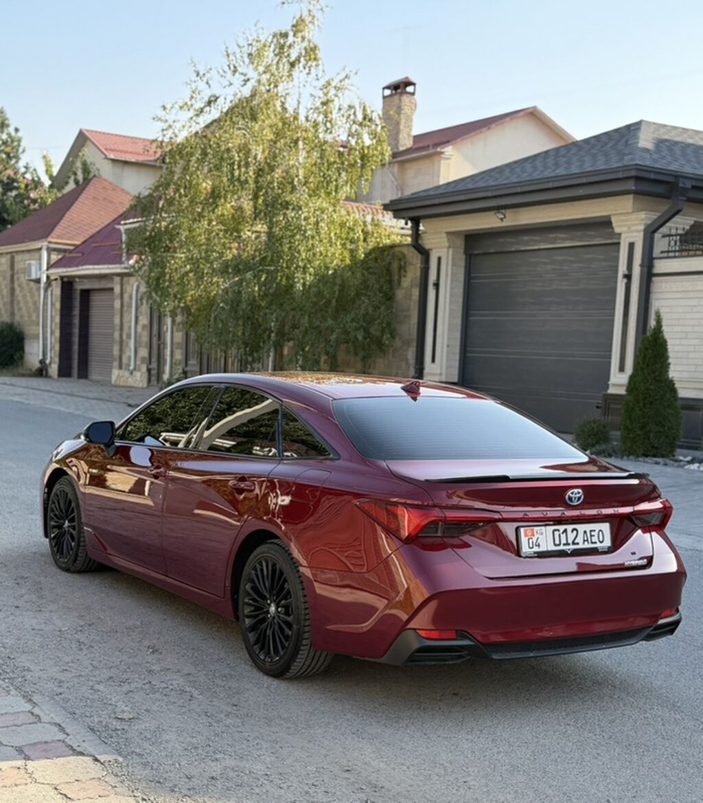 Toyota Avalon: 2018 г., Гибрид, Седан: фото 4
