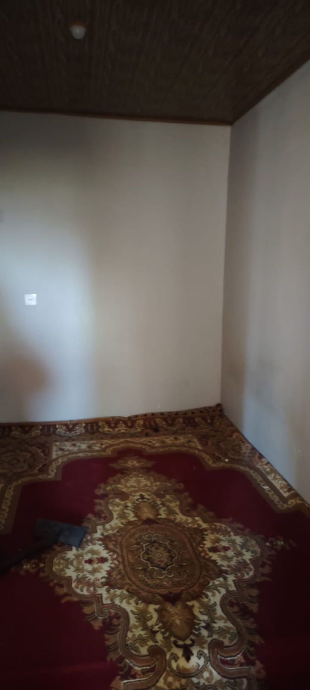 80 kv. m, 3 otaqlı, Artezian quyusu, Kanalizasiya, Qaz