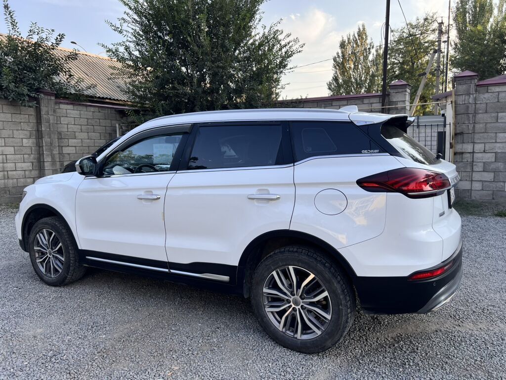 Geely Boyue Pro: 2020 г., 1.8 л, Автомат, Бензин, Кроссовер: фото 3