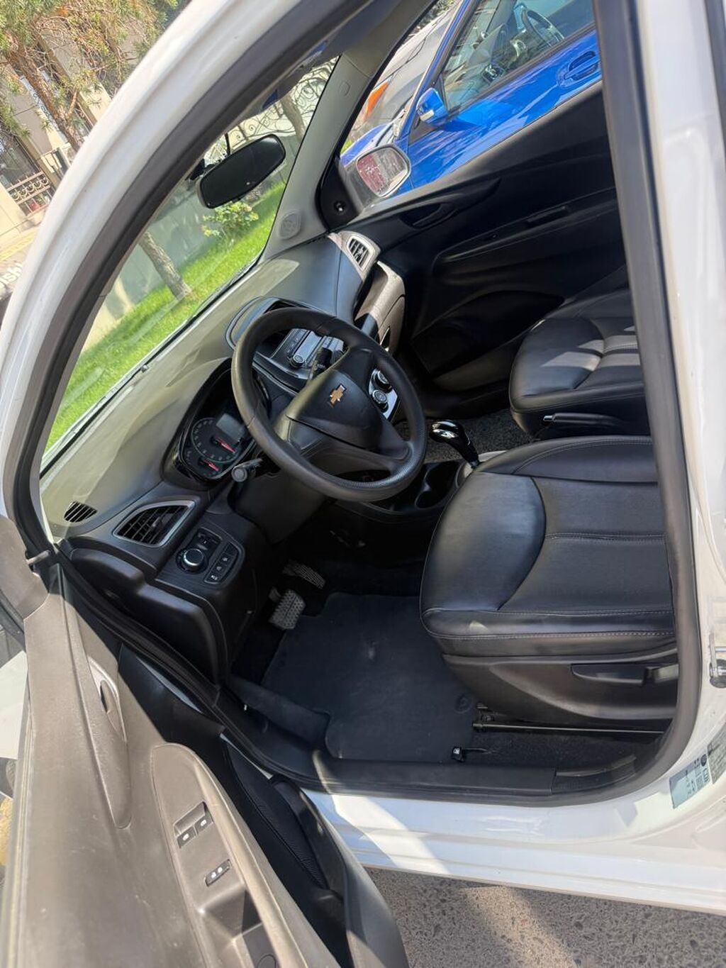 Chevrolet Spark: 2019 г., 1 л, Автомат, Бензин, Хэтчбэк: фото 4