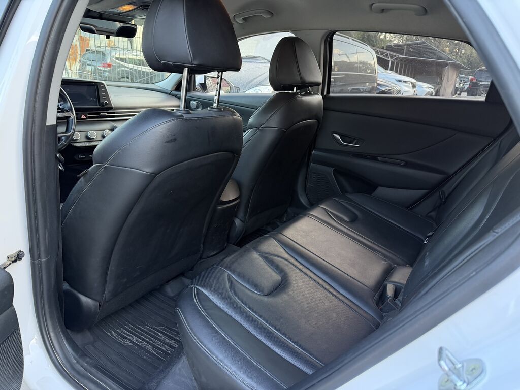 Hyundai Avante: 2021 г., 1.6 л, Автомат, Бензин, Седан: фото 5