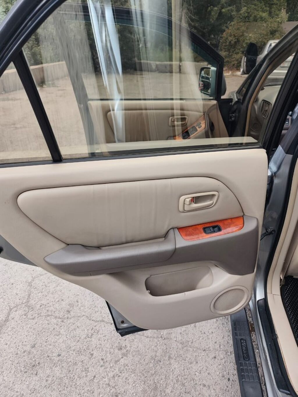 Lexus RX: 1999 г., Кроссовер: фото 8