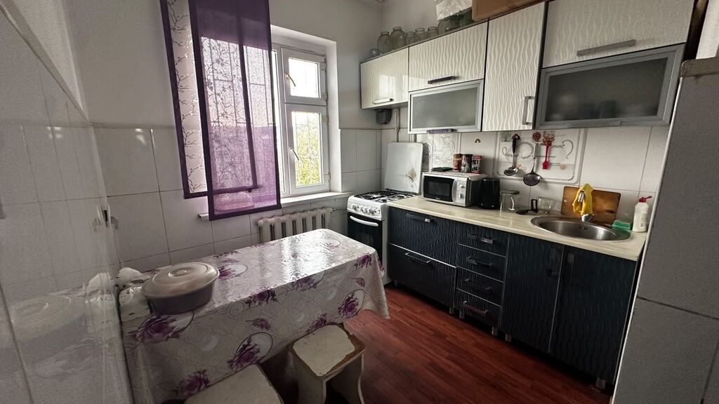 3 комнаты, 63 м², ул. Алматинка / Салиева 105 серия, 5 этаж, Косметический ремонт: фото 2