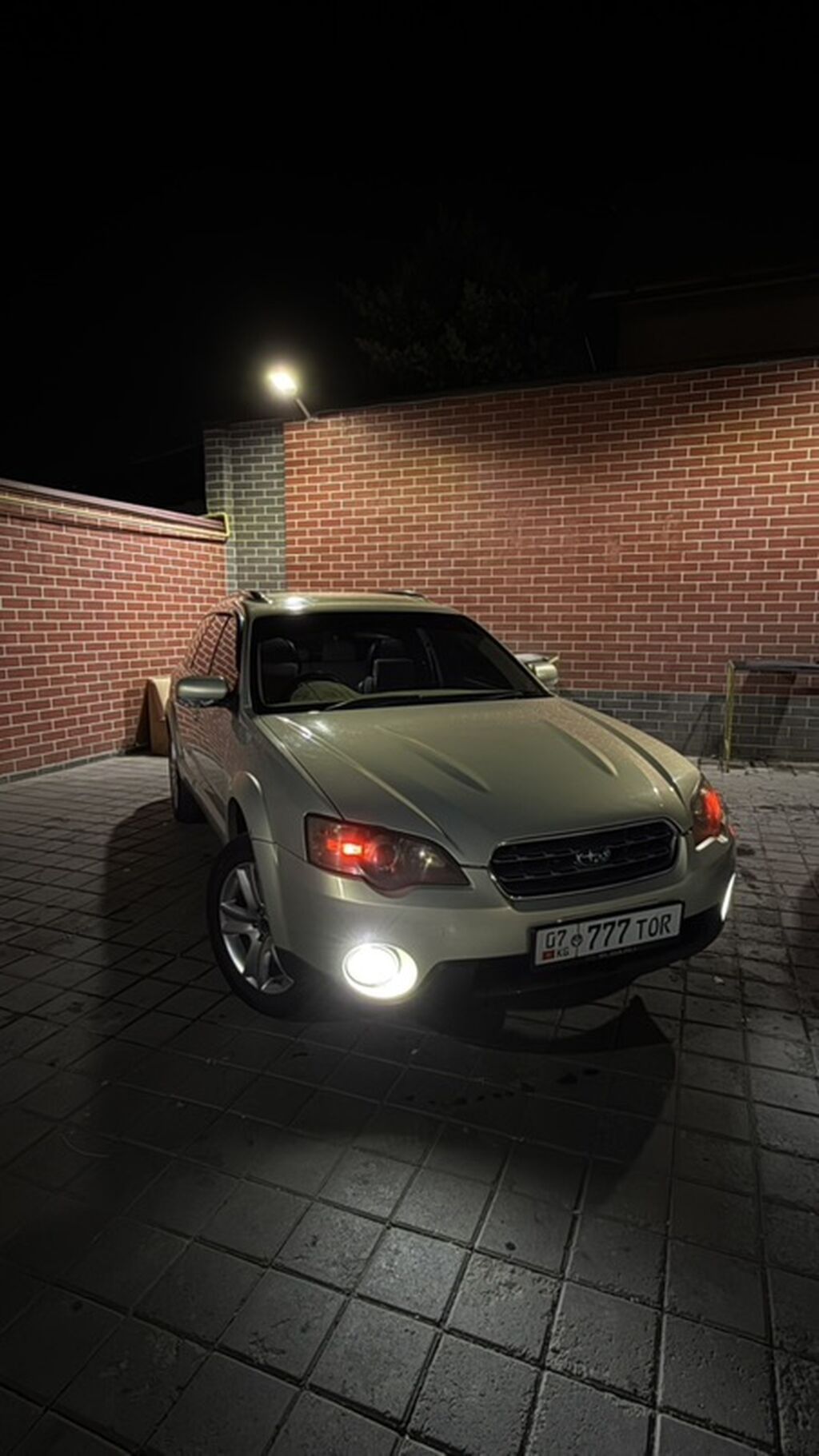 Subaru Outback: 2003 г., 3 л, Автомат, Газ, Универсал: фото 3