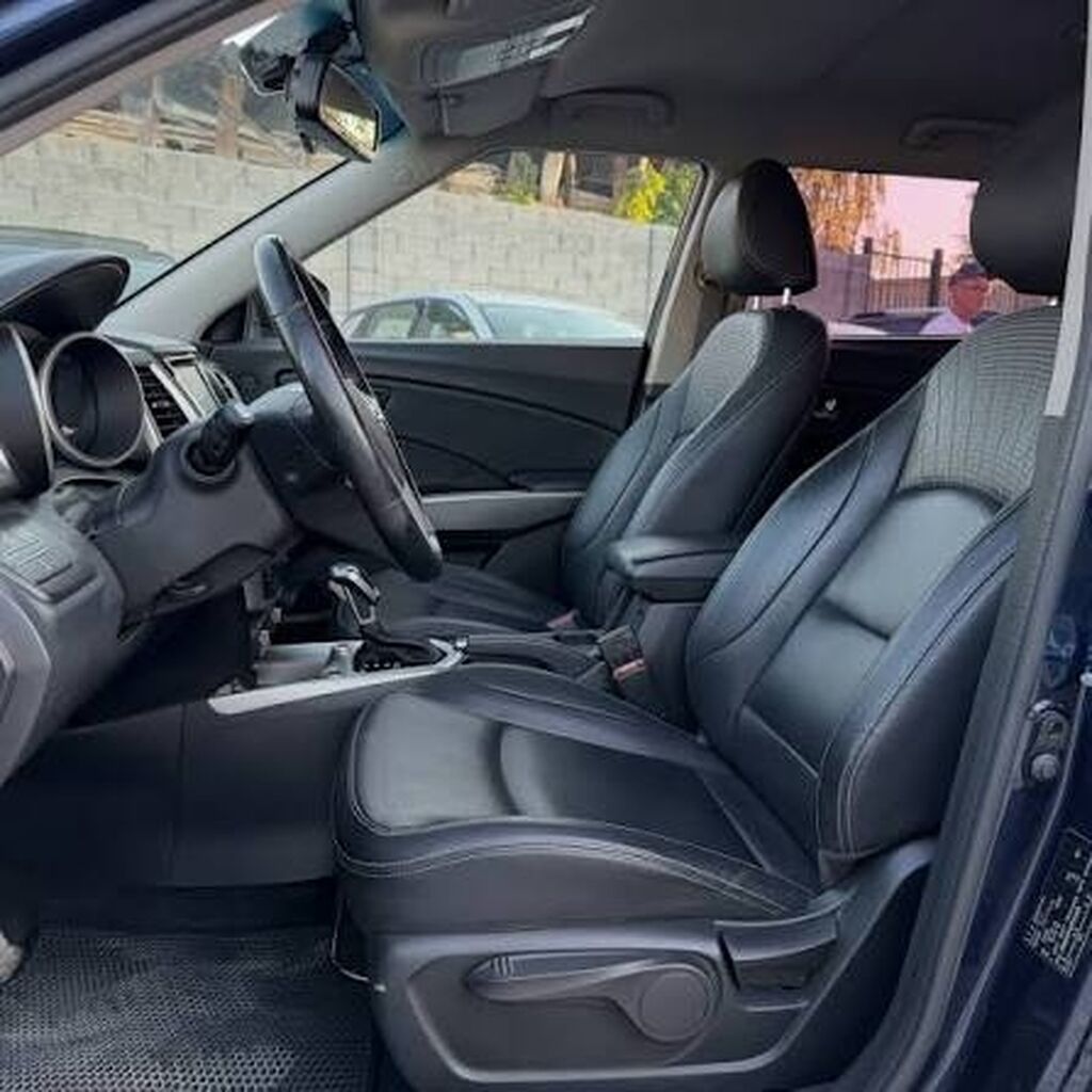 Ssangyong Tivoli: 2019 г., 1.6 л, Автомат, Дизель, Кроссовер: фото 1
