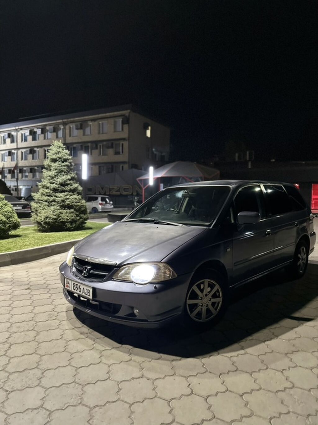 Продаю Honda Odyssey 2002 г., автомат: фото 2