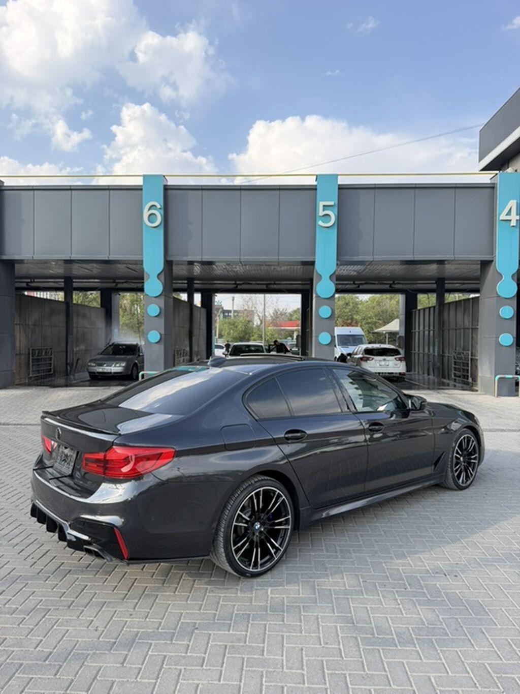 BMW 5 series: 2018 г., 2 л, Автомат, Бензин, Седан: фото 5