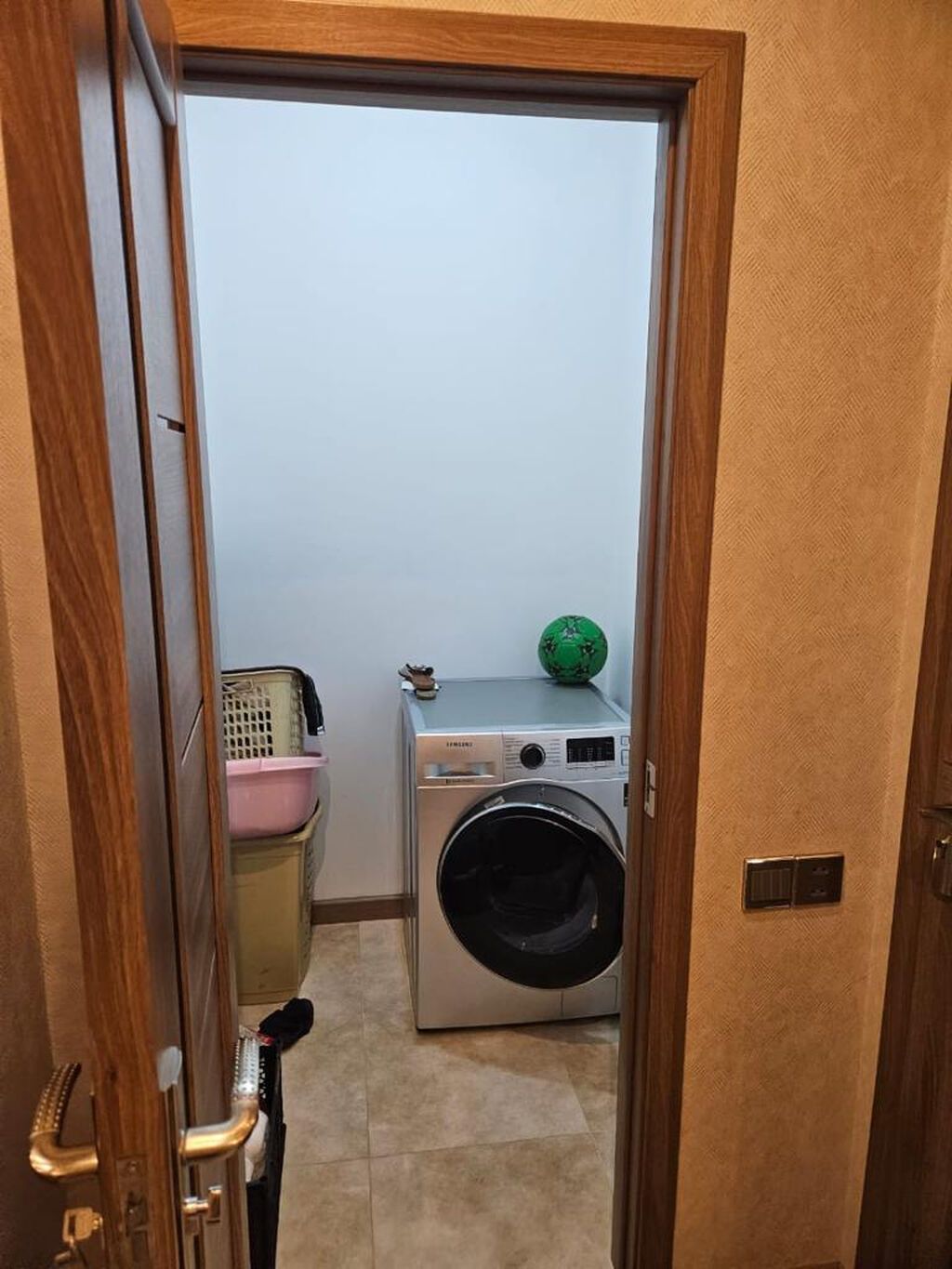 4 otaqlı, Yeni tikili, 116 kv. m