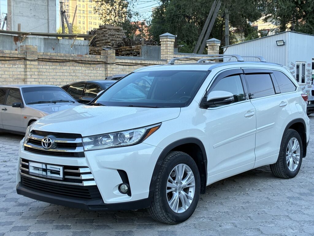 Toyota Highlander: 2016 г., 3.5 л, Автомат, Бензин, Внедорожник: фото 4