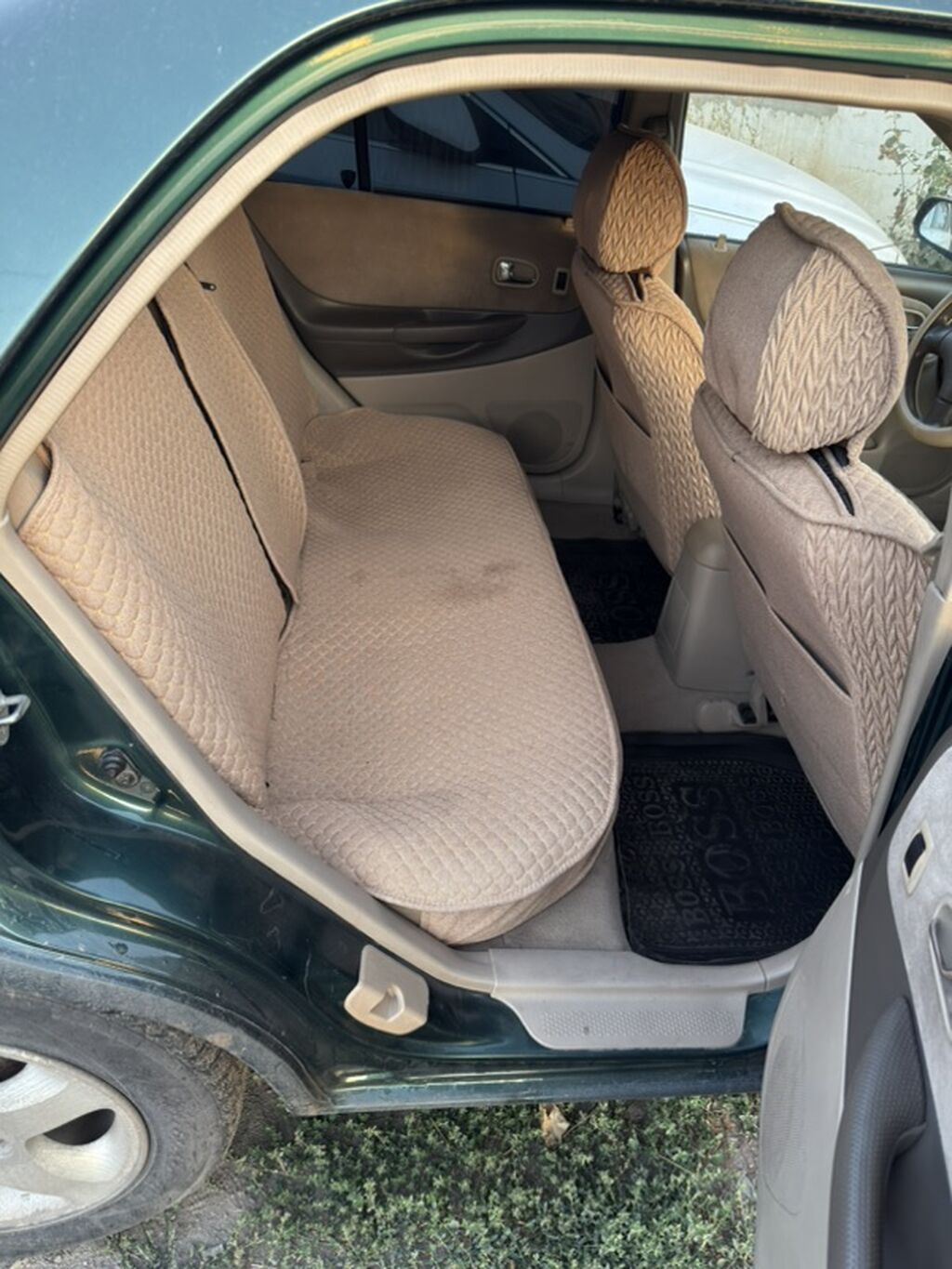 Mazda Protege: 2002 г., 1.6 л, Автомат, Седан: фото 4