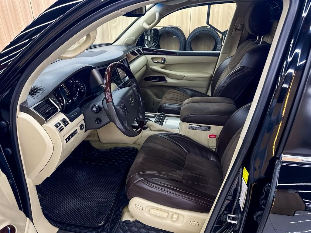 Lexus LX: 2014 г., 5.7 л, Автомат, Бензин, Внедорожник: фото 8