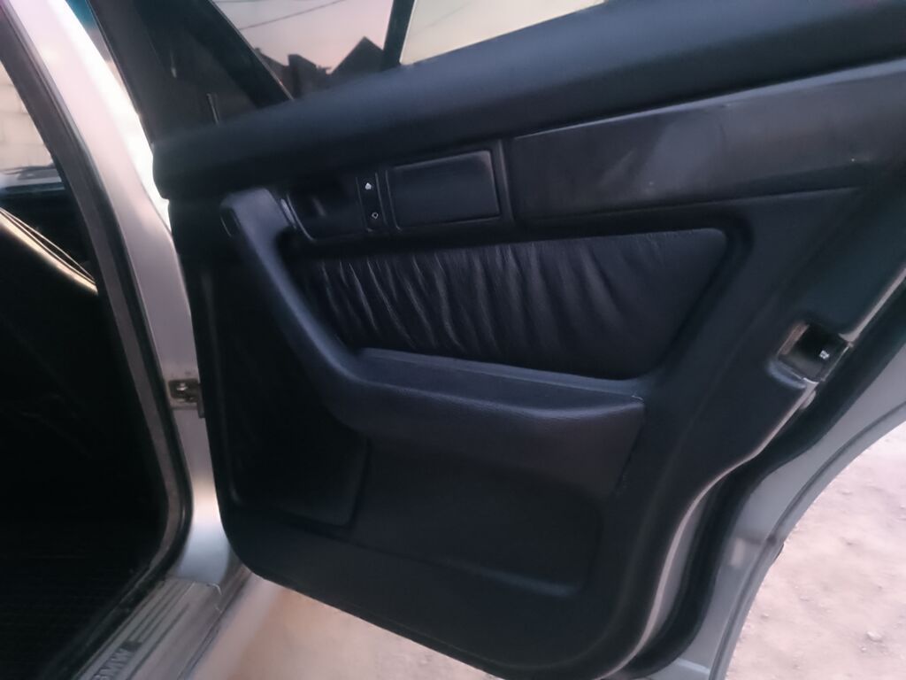 BMW 5 series: 1995 г., 2.5 л, Механика, Бензин, Седан: фото 5