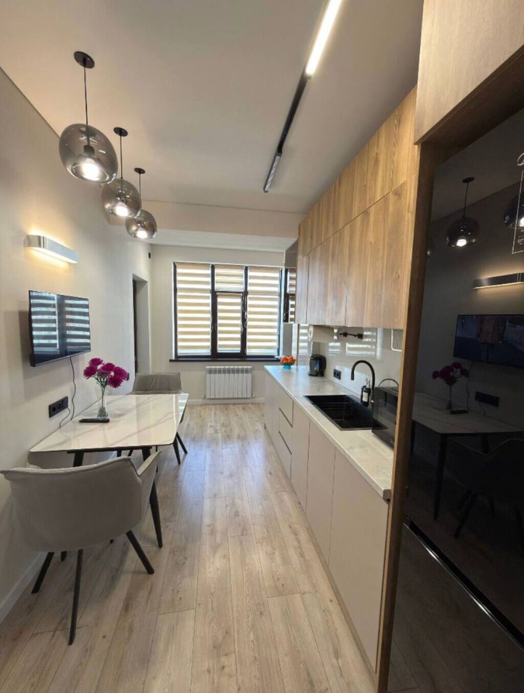 3 комнаты, 82 м², Золотой квадрат 5 этаж, Дизайнерский ремонт: фото 4