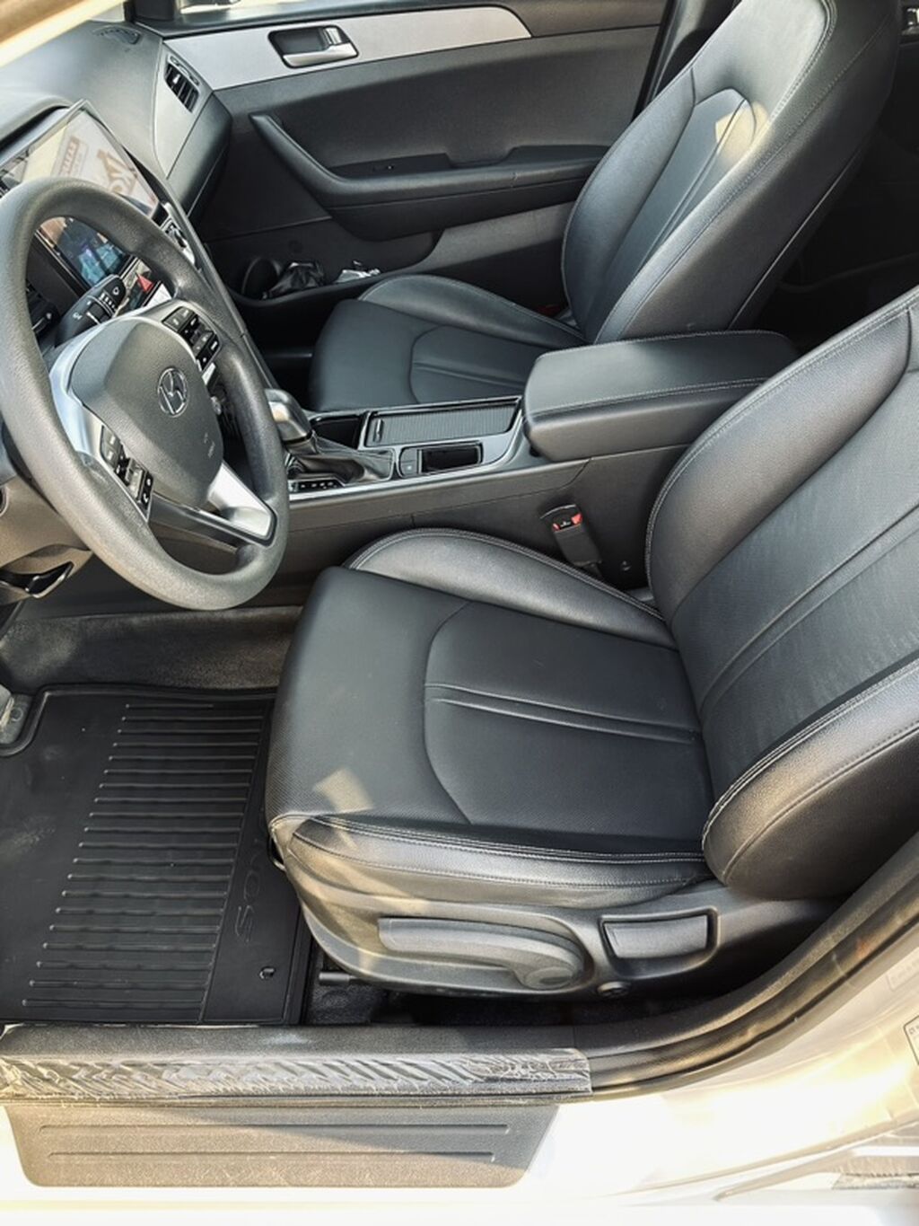 Hyundai Sonata: 2019 г., 2 л, Автомат, Газ, Седан: фото 6
